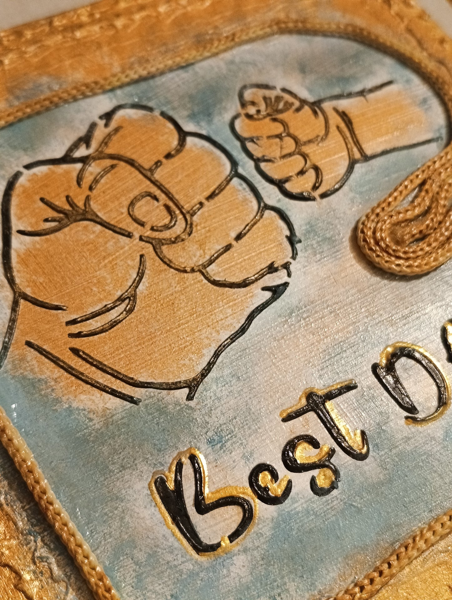 Handmade “Best Dad” Wooden Wall Art – Father and Child Fist Bump – Unique Gift